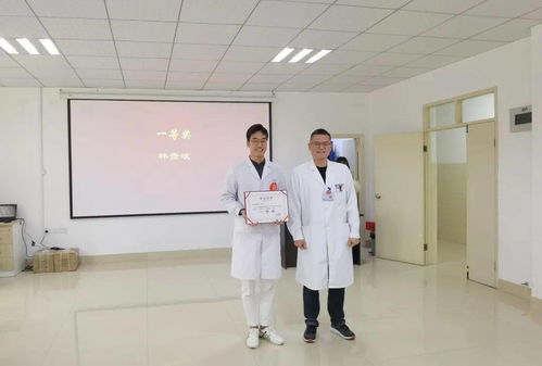 晋江市医院成功举办2019级教学班心肺复苏竞赛